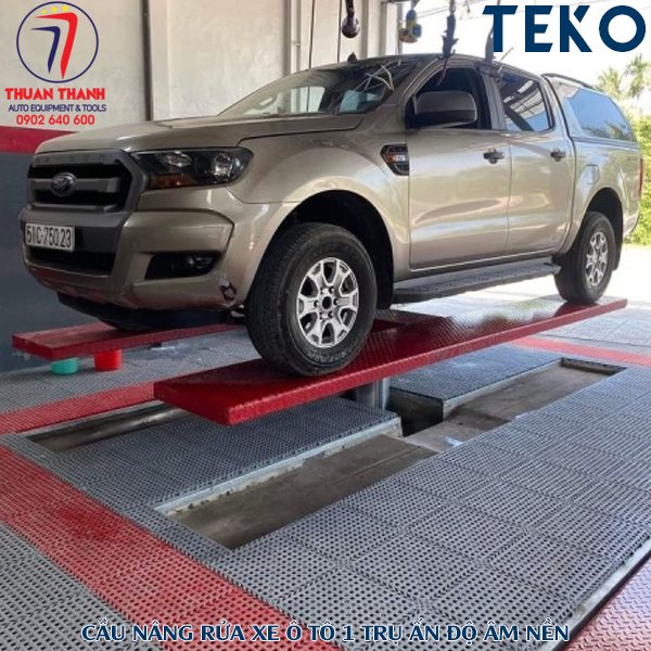 Cầu nâng rửa xe ô tô 1 trụ TEKO Ấn Độ mặt bàn âm nền chữ H đầy đủ phụ kiện